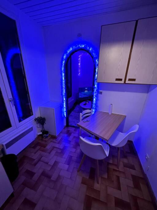 La Tete Dans Les Nuages Apartment Arcueil Ngoại thất bức ảnh