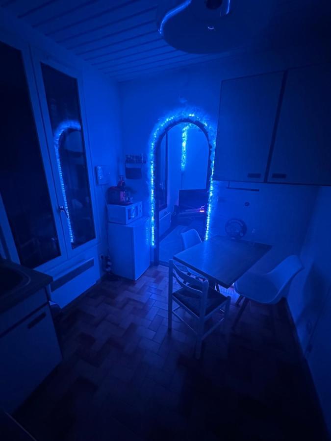 La Tete Dans Les Nuages Apartment Arcueil Ngoại thất bức ảnh