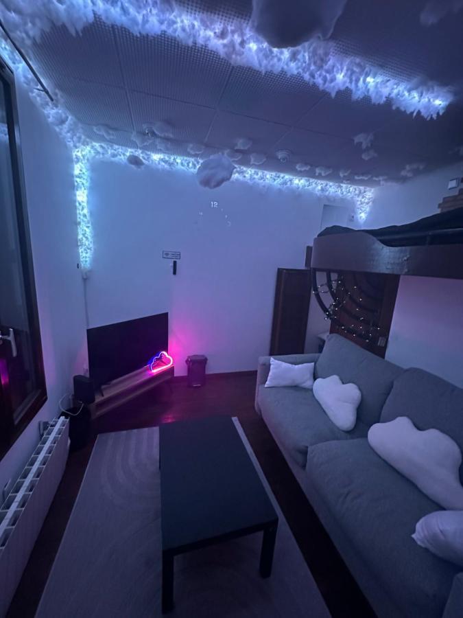 La Tete Dans Les Nuages Apartment Arcueil Ngoại thất bức ảnh